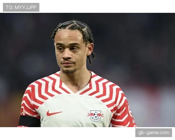 哈维·西蒙斯续约获大幅加薪，状态回升助力球队再争荣誉