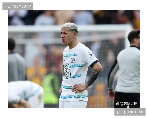 阵容臃肿之下：切尔西如何解决出场与结构平衡？